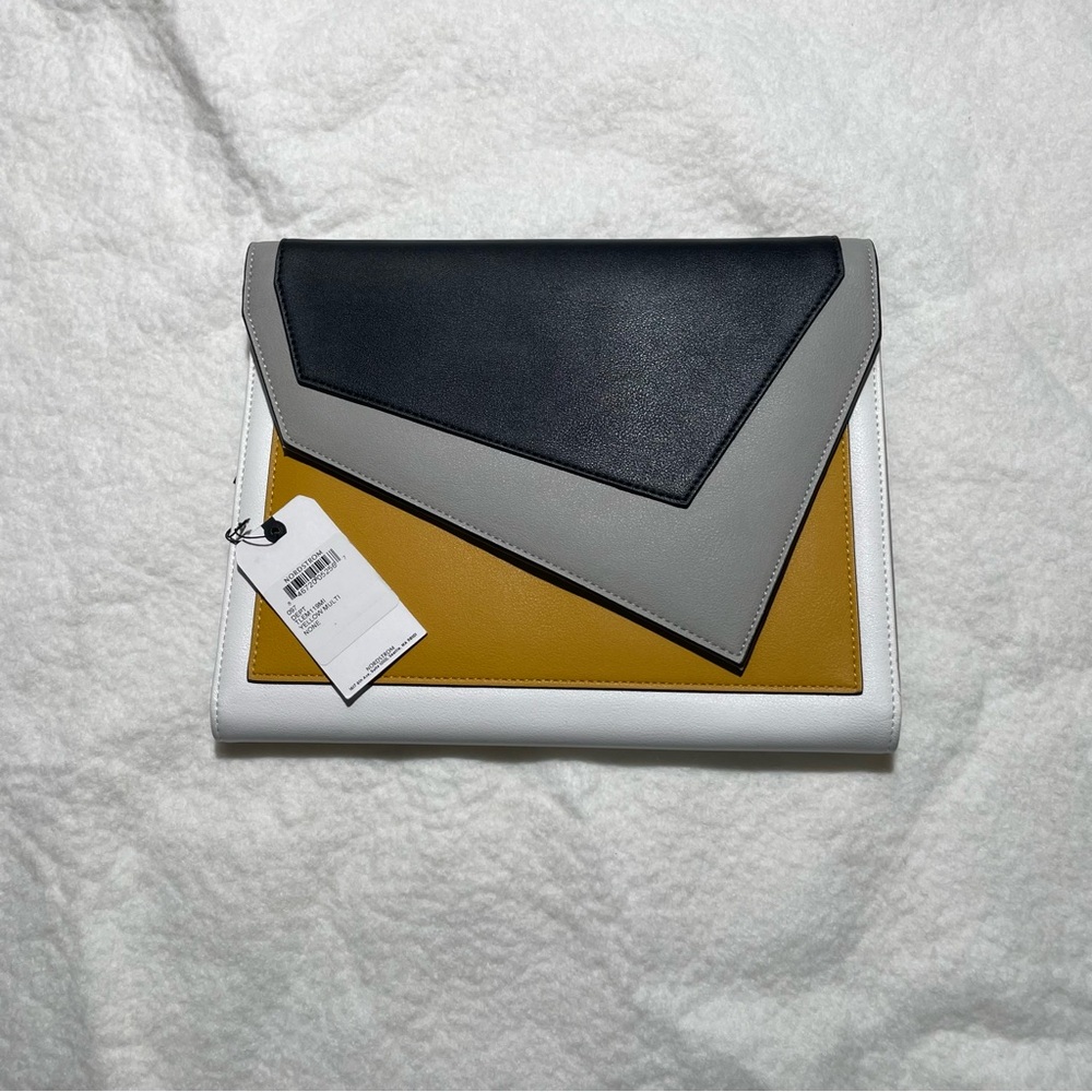 Geometric retro 80s clutch by Leith